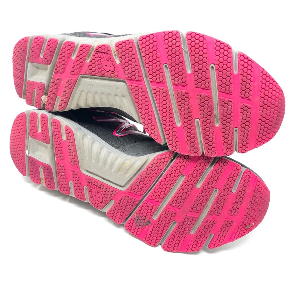 New Balance - Picture 2 of 8